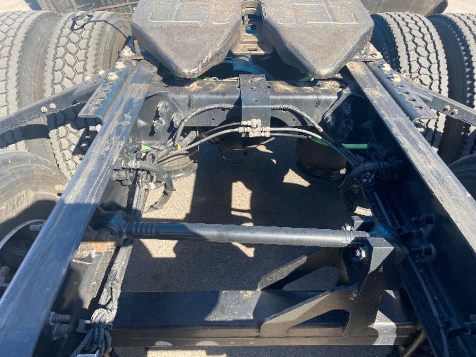 Sleeper Tractor-Heavy Duty Tractors-International-2020-LT625-El Paso-TX-696,145\n\t\tmiles-$ 32,000 - Image 6
