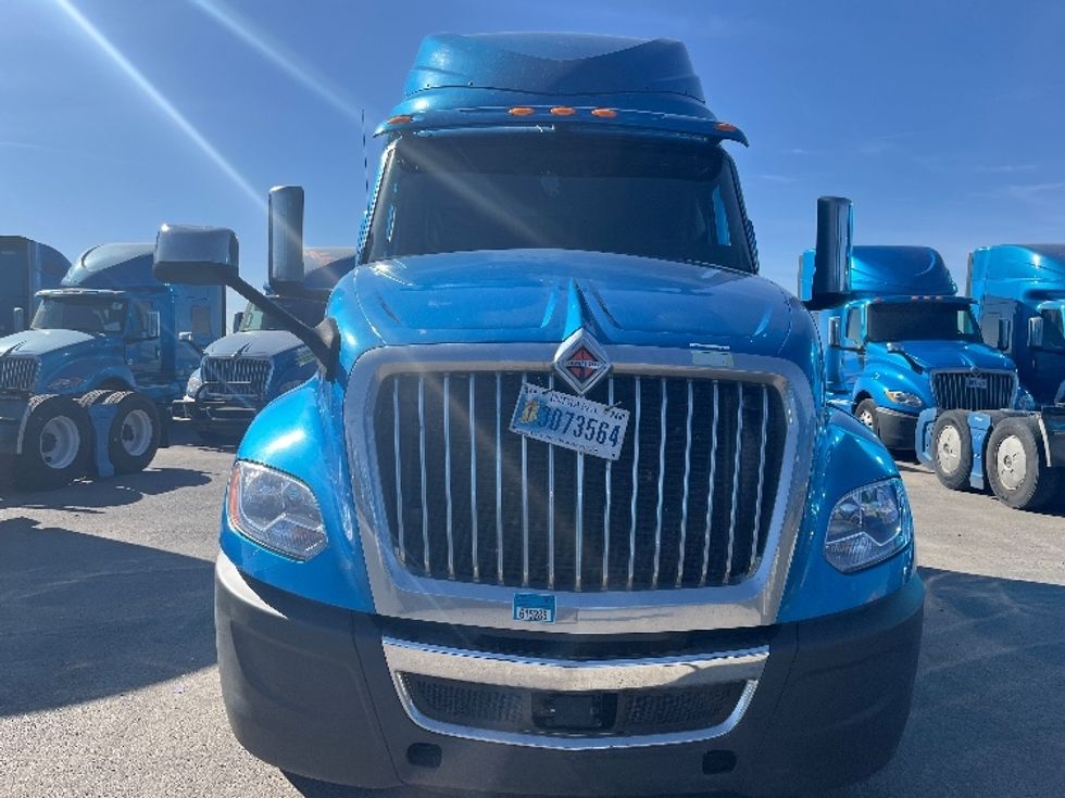 2020 International LT625 LT photo 2