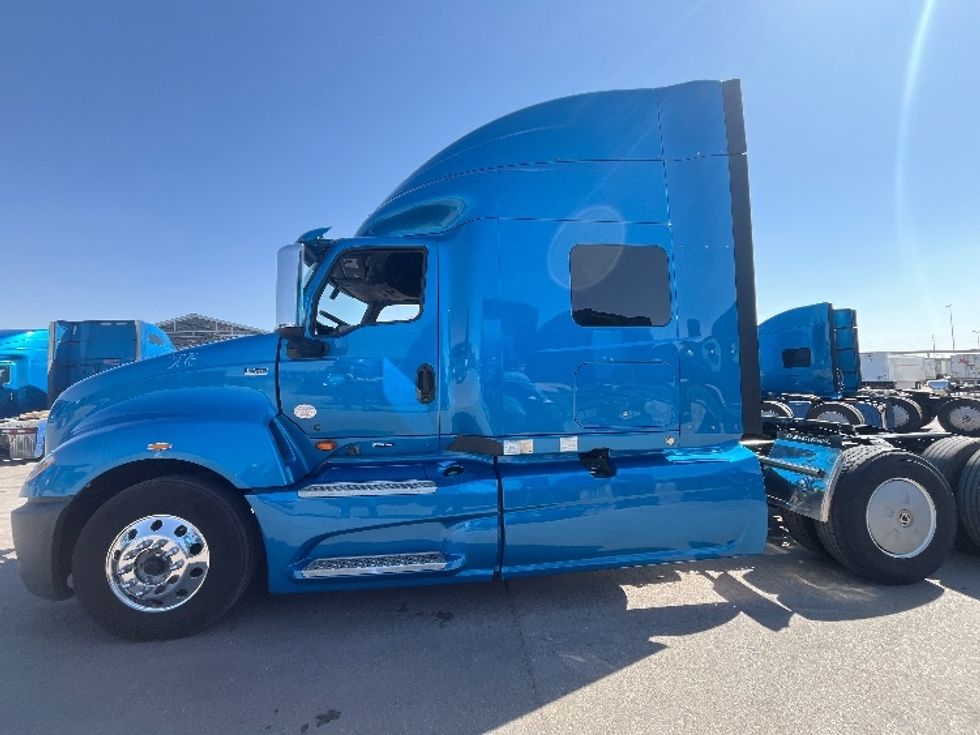 Sleeper Tractor-Heavy Duty Tractors-International-2020-LT625-El Paso-TX-699,218\n\t\tmiles-$ 31,750 - Image 4