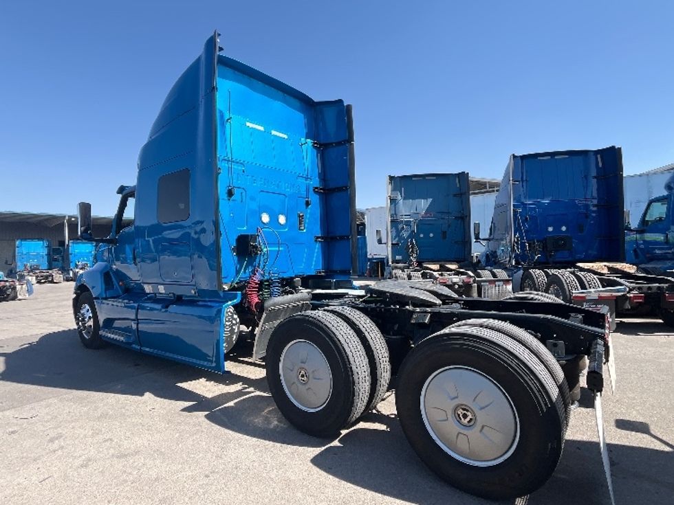 Sleeper Tractor-Heavy Duty Tractors-International-2020-LT625-El Paso-TX-699,218\n\t\tmiles-$ 31,750 - Image 5