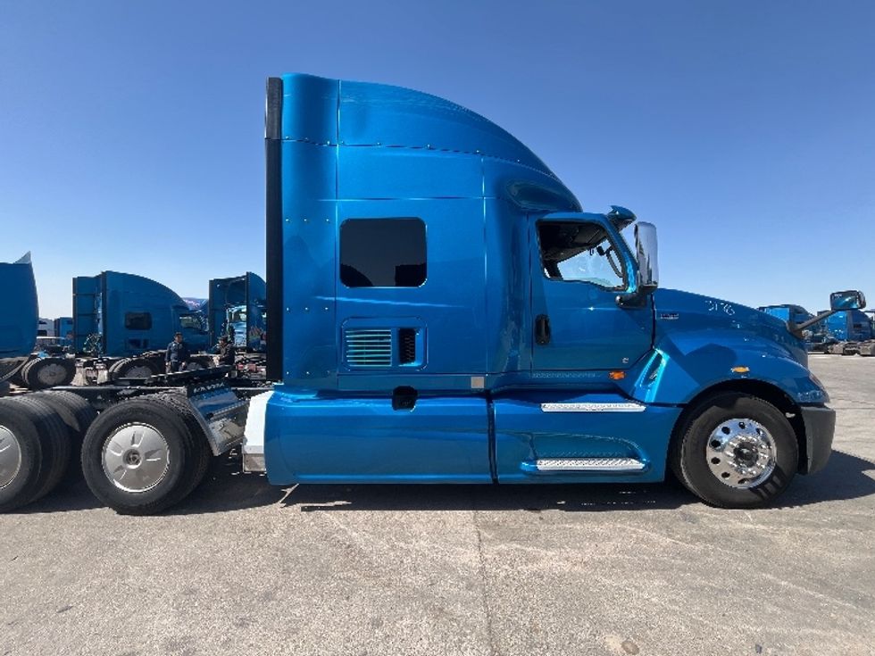Sleeper Tractor-Heavy Duty Tractors-International-2020-LT625-El Paso-TX-699,218\n\t\tmiles-$ 31,750 - Image 8