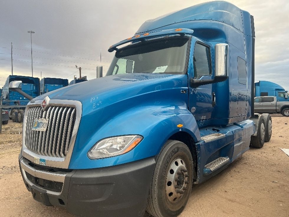 Sleeper Tractor-Heavy Duty Tractors-International-2020-LT625-El Paso-TX-699,672\n\t\tmiles-$ 31,750 - Image 3