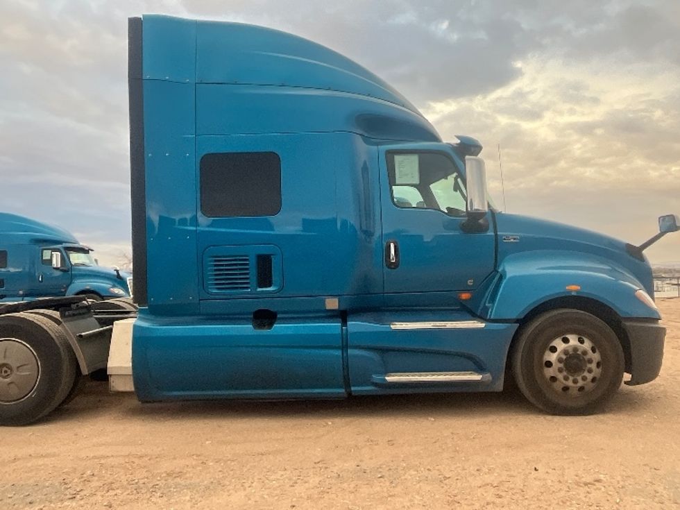 Sleeper Tractor-Heavy Duty Tractors-International-2020-LT625-El Paso-TX-699,672\n\t\tmiles-$ 31,750 - Image 8