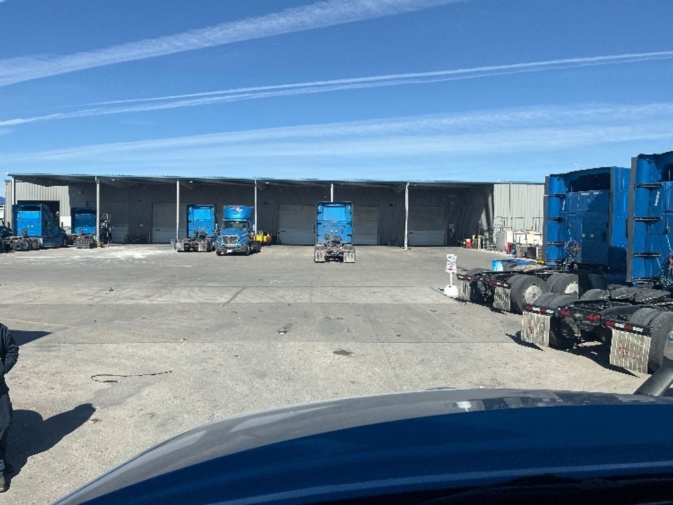 Sleeper Tractor-Heavy Duty Tractors-International-2020-LT625-El Paso-TX-700,153\n\t\tmiles-$ 31,750 - Image 11