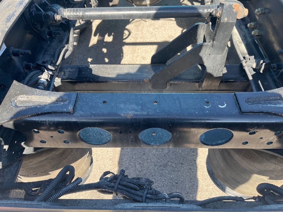 Sleeper Tractor-Heavy Duty Tractors-International-2020-LT625-El Paso-TX-700,153\n\t\tmiles-$ 31,750 - Image 6