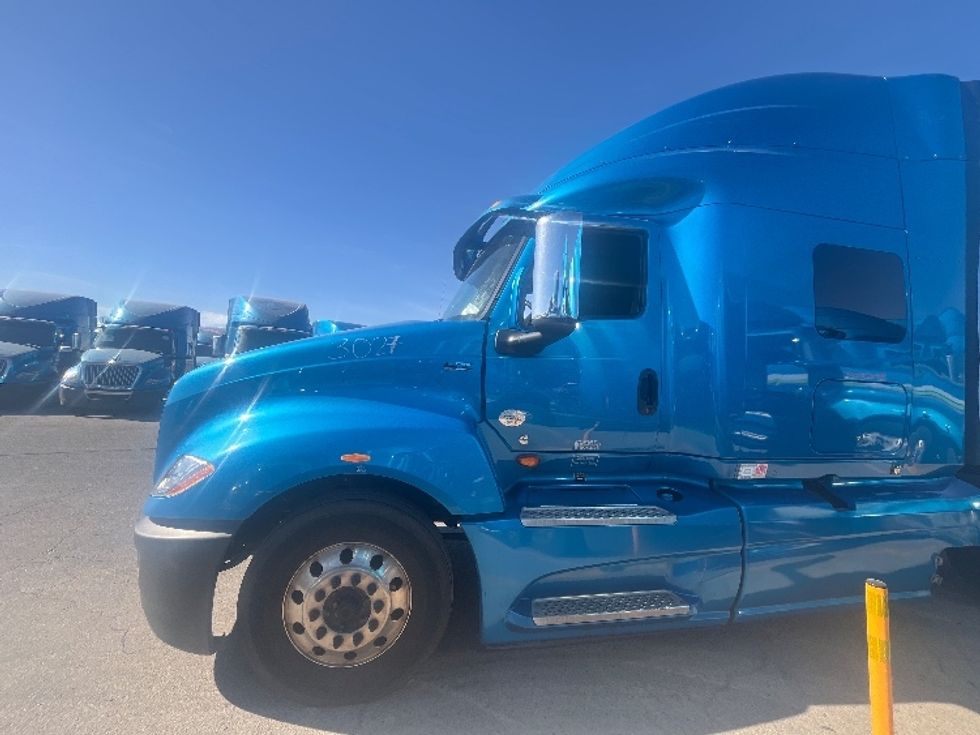 Sleeper Tractor-Heavy Duty Tractors-International-2020-LT625-El Paso-TX-700,607\n\t\tmiles-$ 31,750 - Image 4