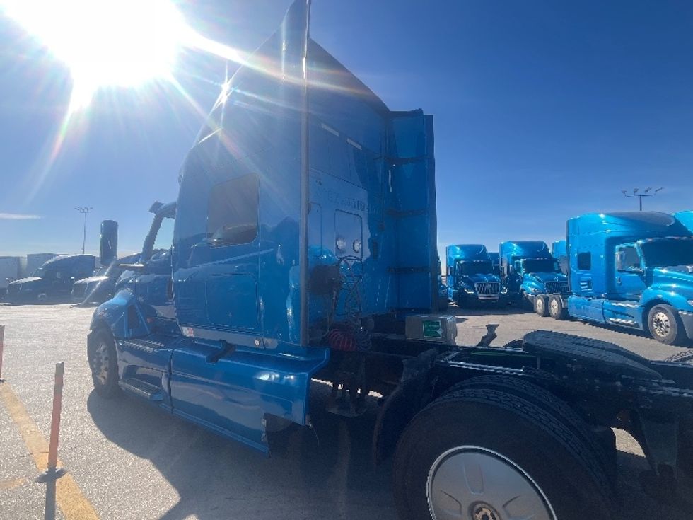 Sleeper Tractor-Heavy Duty Tractors-International-2020-LT625-El Paso-TX-700,607\n\t\tmiles-$ 31,750 - Image 5