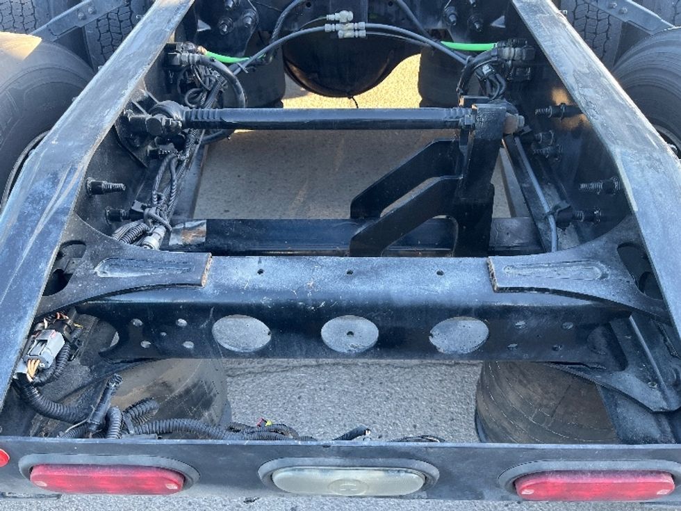 Sleeper Tractor-Heavy Duty Tractors-International-2020-LT625-El Paso-TX-701,365\n\t\tmiles-$ 31,500 - Image 6