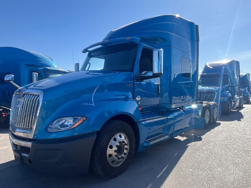 Sleeper Tractor-Heavy Duty Tractors-International-2020-LT625-El Paso-TX-702,694\n\t\tmiles-$ 31,500 - Image 3