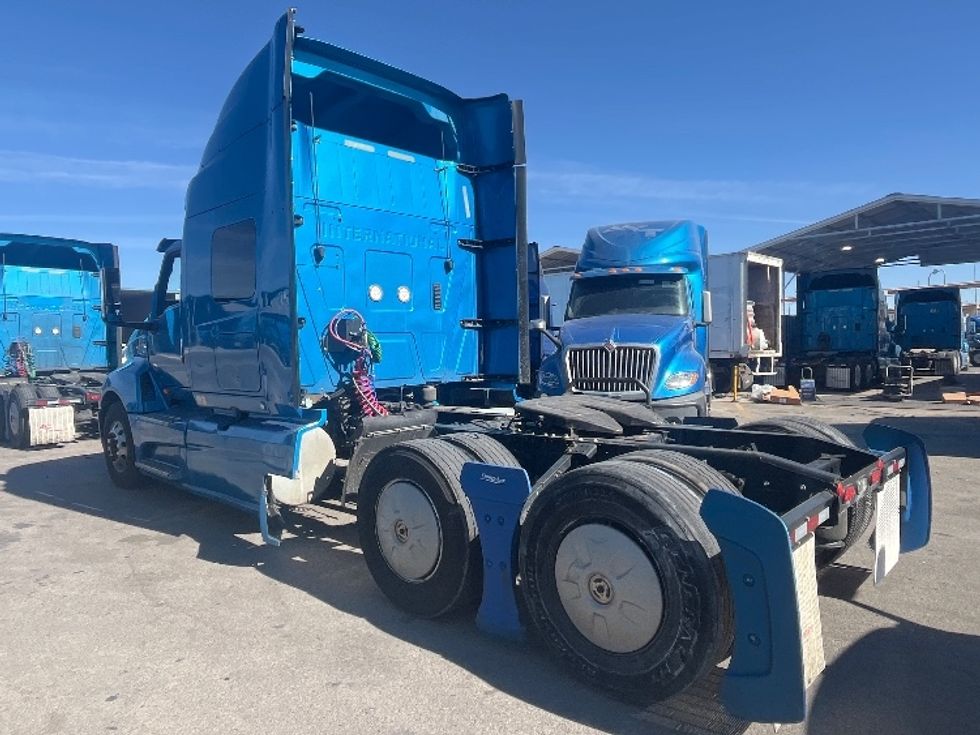 Sleeper Tractor-Heavy Duty Tractors-International-2020-LT625-El Paso-TX-702,694\n\t\tmiles-$ 31,500 - Image 5