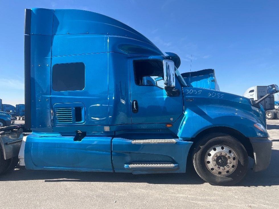 Sleeper Tractor-Heavy Duty Tractors-International-2020-LT625-El Paso-TX-702,694\n\t\tmiles-$ 31,500 - Image 8
