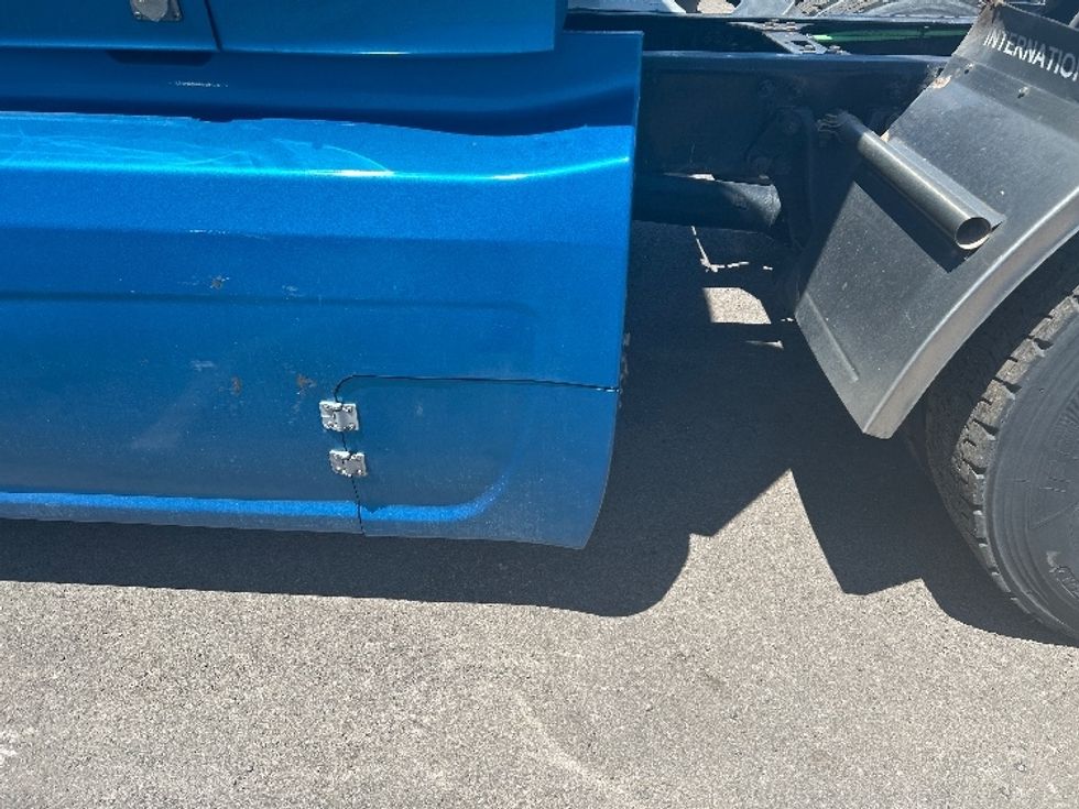 Sleeper Tractor-Heavy Duty Tractors-International-2020-LT625-El Paso-TX-702,822\n\t\tmiles-$ 29,000 - Image 22