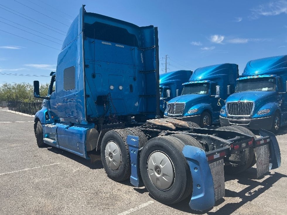 Sleeper Tractor-Heavy Duty Tractors-International-2020-LT625-El Paso-TX-702,822\n\t\tmiles-$ 29,000 - Image 5