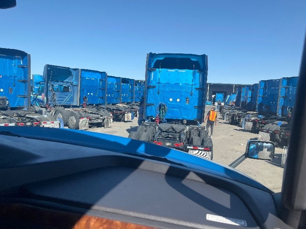 Sleeper Tractor-Heavy Duty Tractors-International-2020-LT625-El Paso-TX-702,906\n\t\tmiles-$ 31,500 - Image 14