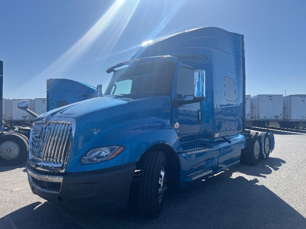 Sleeper Tractor-Heavy Duty Tractors-International-2020-LT625-El Paso-TX-702,906\n\t\tmiles-$ 31,500 - Image 3