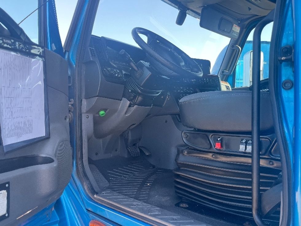 Sleeper Tractor-Heavy Duty Tractors-International-2020-LT625-El Paso-TX-702,906\n\t\tmiles-$ 31,500 - Image 9