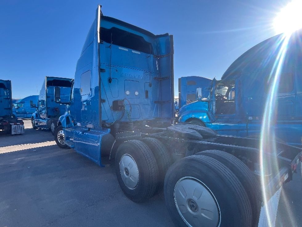 Sleeper Tractor-Heavy Duty Tractors-International-2020-LT625-El Paso-TX-703,502\n\t\tmiles-$ 31,500 - Image 5