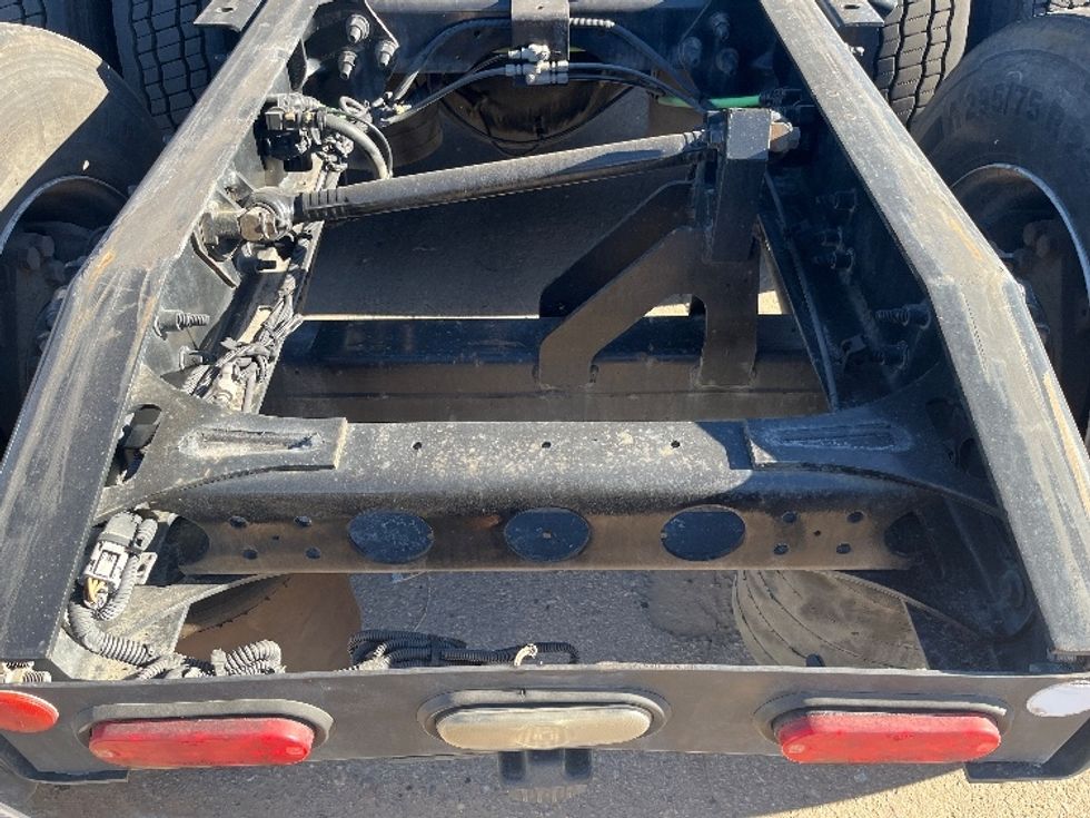 Sleeper Tractor-Heavy Duty Tractors-International-2020-LT625-El Paso-TX-703,502\n\t\tmiles-$ 31,500 - Image 6