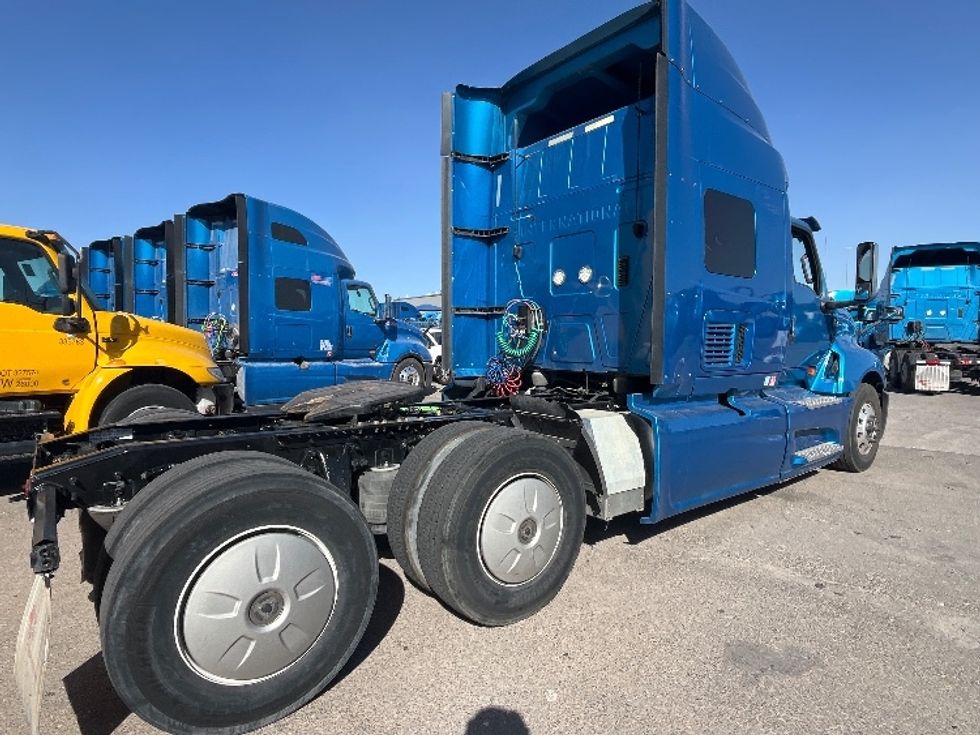 Sleeper Tractor-Heavy Duty Tractors-International-2020-LT625-El Paso-TX-706,351\n\t\tmiles-$ 28,000 - Image 7