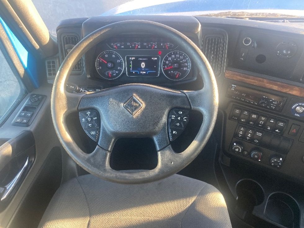 Sleeper Tractor-Heavy Duty Tractors-International-2020-LT625-El Paso-TX-711,949\n\t\tmiles-$ 30,750 - Image 11