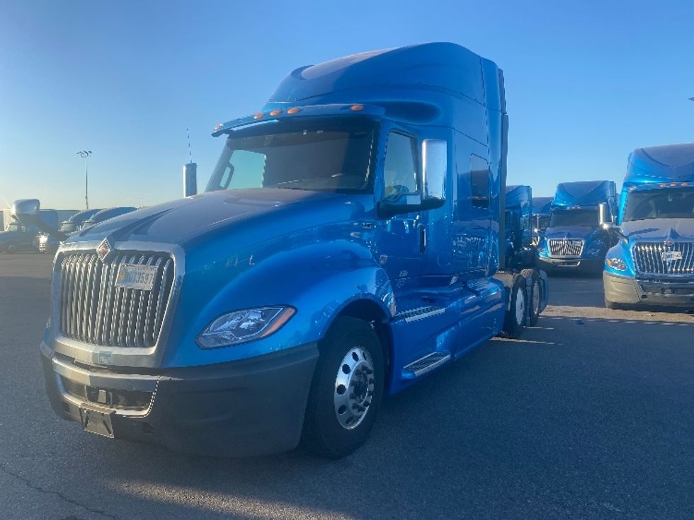Sleeper Tractor-Heavy Duty Tractors-International-2020-LT625-El Paso-TX-711,949\n\t\tmiles-$ 30,750 - Image 3