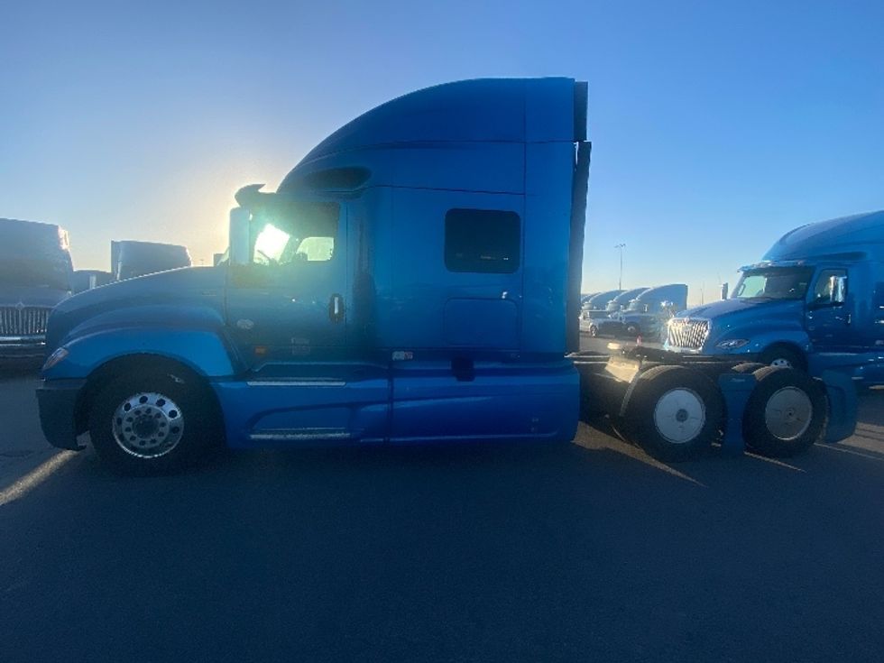 Sleeper Tractor-Heavy Duty Tractors-International-2020-LT625-El Paso-TX-711,949\n\t\tmiles-$ 30,750 - Image 4