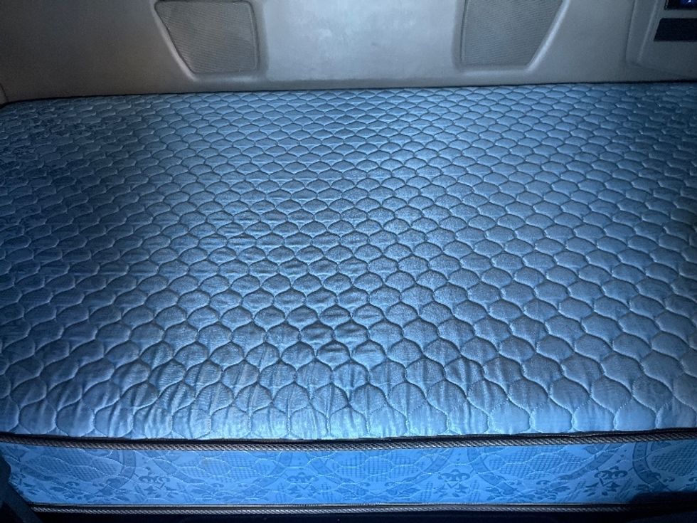 Sleeper Tractor-Heavy Duty Tractors-International-2020-LT625-El Paso-TX-714,190\n\t\tmiles-$ 30,750 - Image 17