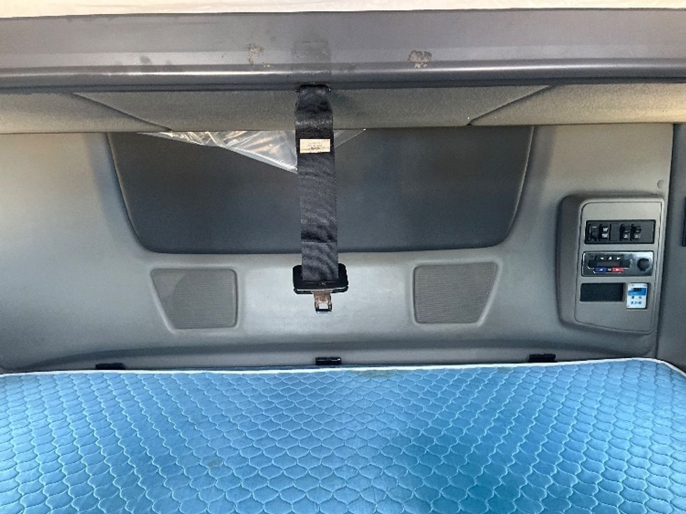 Sleeper Tractor-Heavy Duty Tractors-International-2020-LT625-El Paso-TX-715,534\n\t\tmiles-$ 30,500 - Image 16