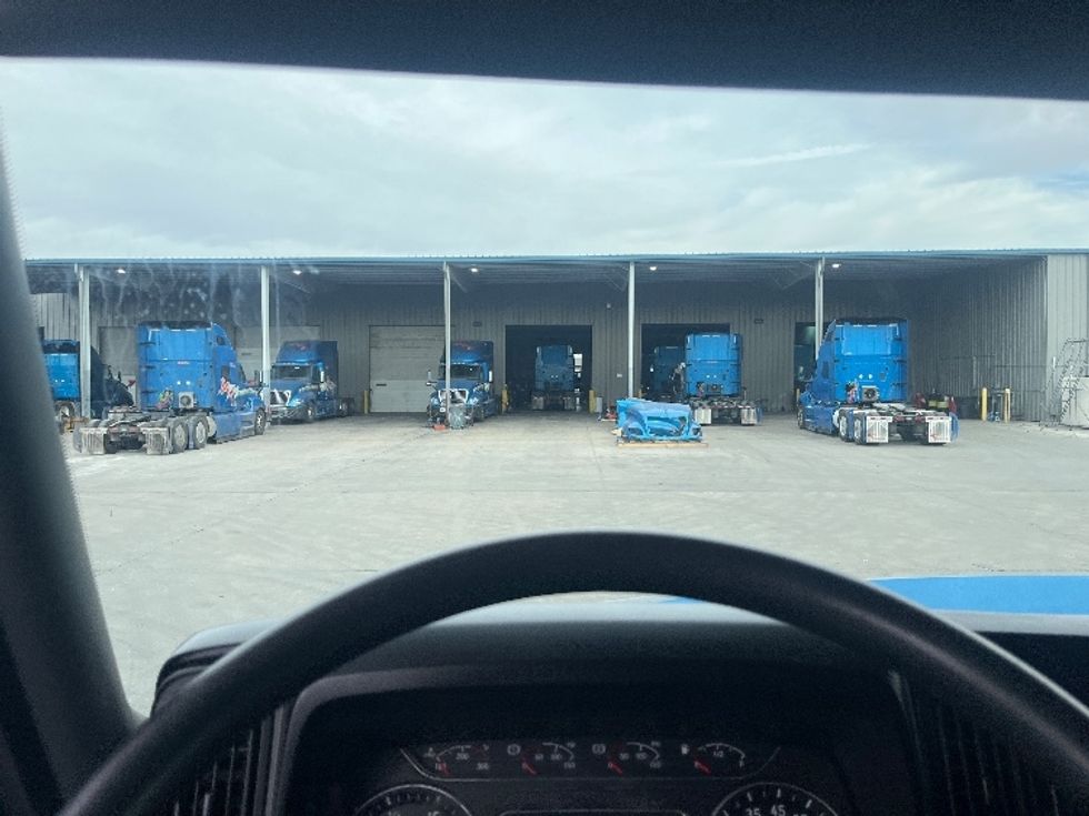 Sleeper Tractor-Heavy Duty Tractors-International-2020-LT625-El Paso-TX-716,766\n\t\tmiles-$ 30,500 - Image 11