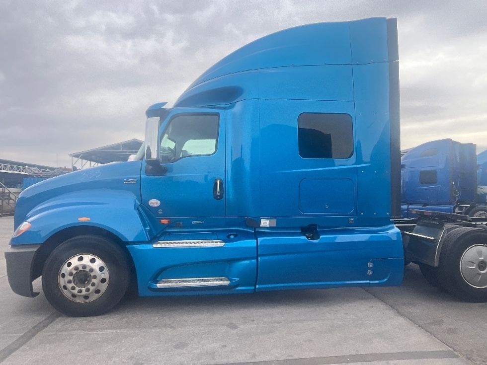 Sleeper Tractor-Heavy Duty Tractors-International-2020-LT625-El Paso-TX-716,766\n\t\tmiles-$ 30,500 - Image 4