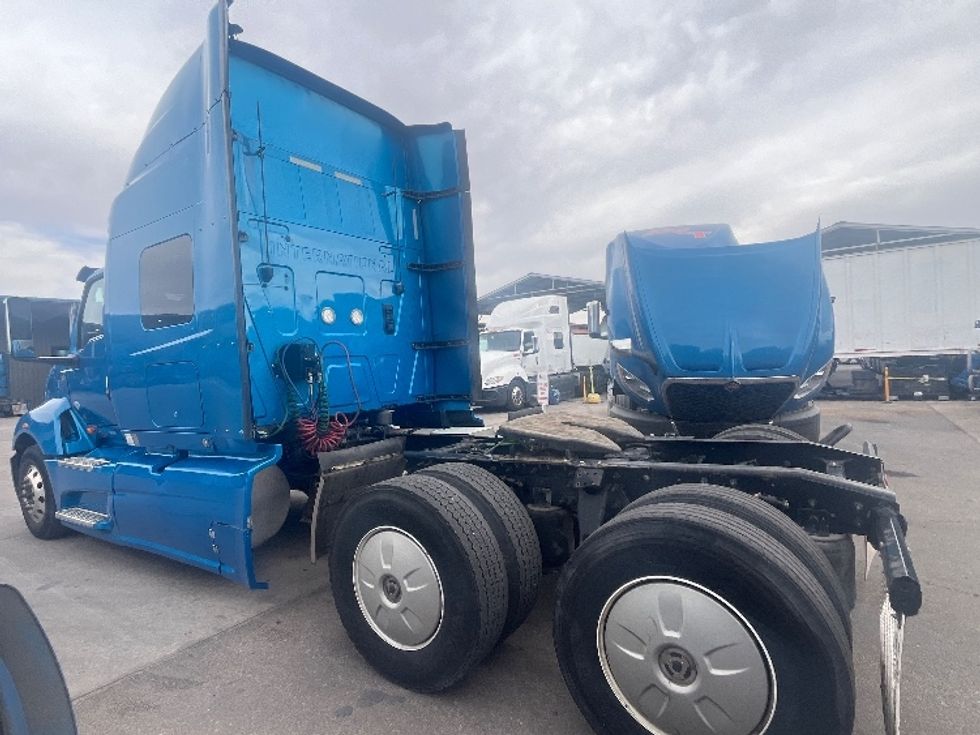 Sleeper Tractor-Heavy Duty Tractors-International-2020-LT625-El Paso-TX-716,766\n\t\tmiles-$ 30,500 - Image 5
