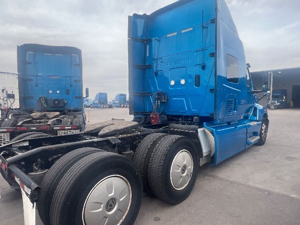 Sleeper Tractor-Heavy Duty Tractors-International-2020-LT625-El Paso-TX-716,766\n\t\tmiles-$ 30,500 - Image 7