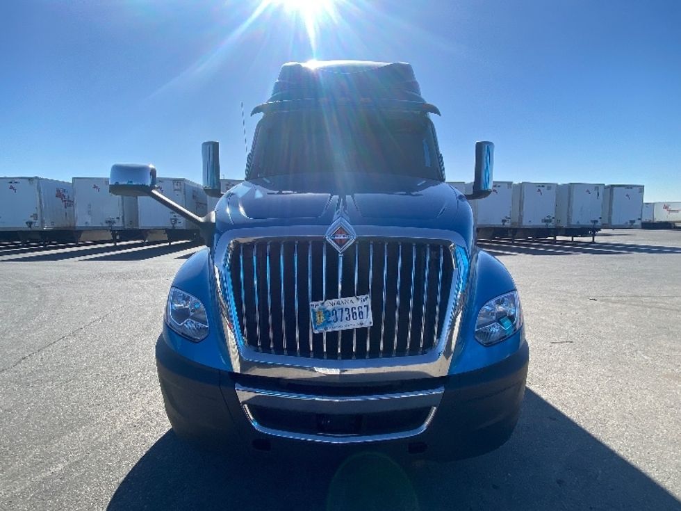 Sleeper Tractor-Heavy Duty Tractors-International-2020-LT625-El Paso-TX-723,061\n\t\tmiles-$ 30,000 - Image 2