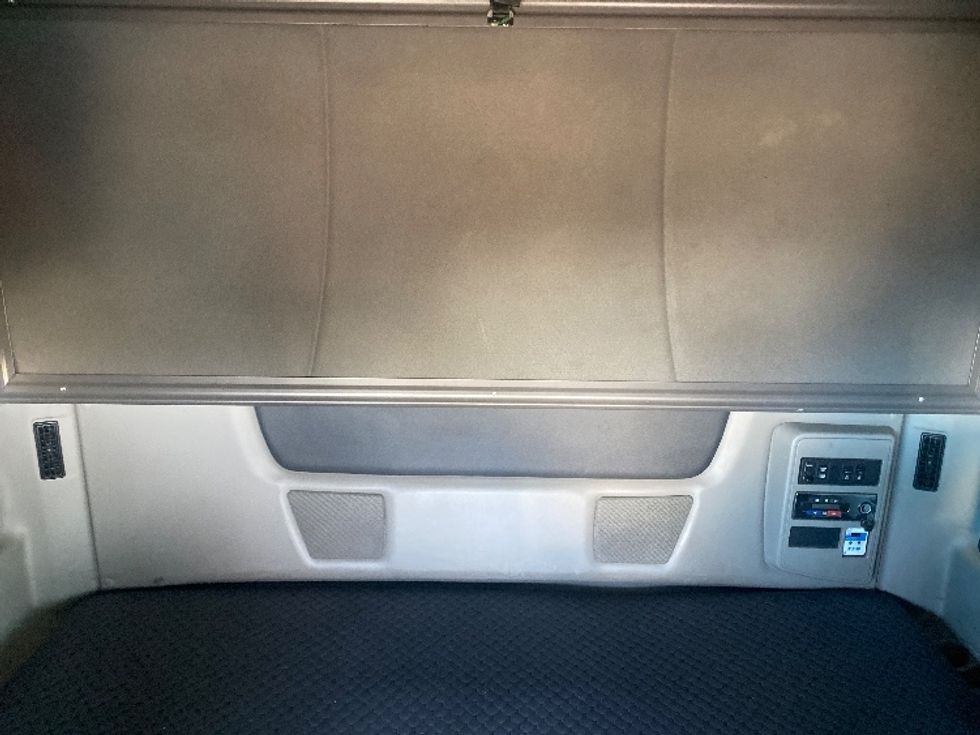 Sleeper Tractor-Heavy Duty Tractors-International-2020-LT625-El Paso-TX-723,482\n\t\tmiles-$ 40,250 - Image 16