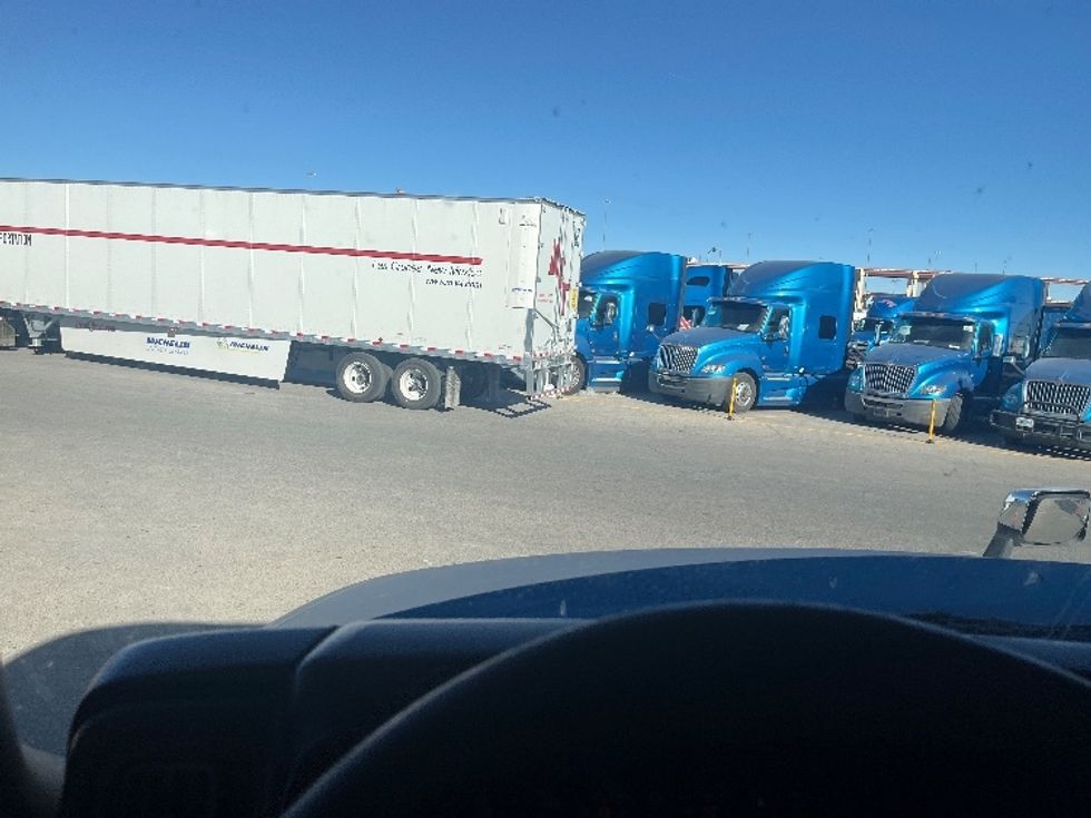 Sleeper Tractor-Heavy Duty Tractors-International-2020-LT625-El Paso-TX-723,820\n\t\tmiles-$ 30,000 - Image 11