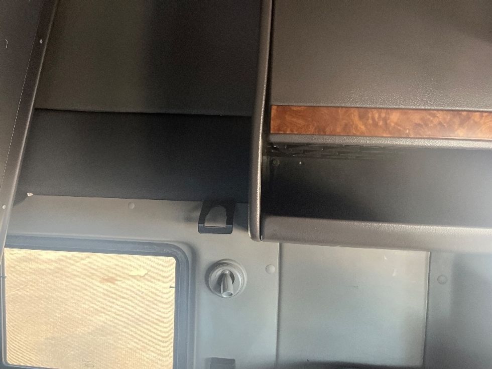 Sleeper Tractor-Heavy Duty Tractors-International-2020-LT625-El Paso-TX-723,820\n\t\tmiles-$ 30,000 - Image 18