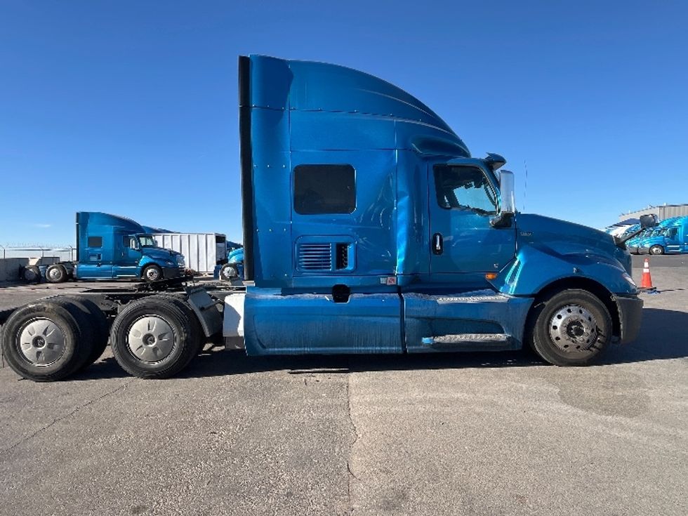 Sleeper Tractor-Heavy Duty Tractors-International-2020-LT625-El Paso-TX-723,820\n\t\tmiles-$ 30,000 - Image 8
