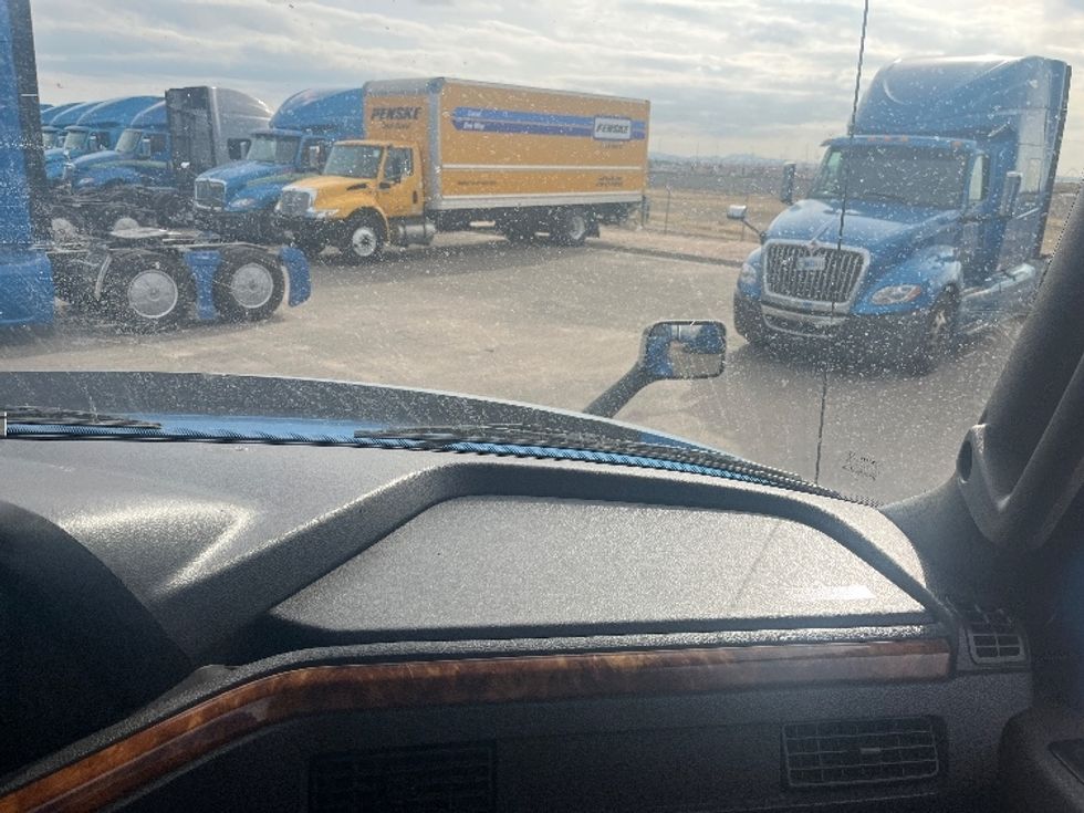 Sleeper Tractor-Heavy Duty Tractors-International-2020-LT625-El Paso-TX-724,567\n\t\tmiles-$ 30,000 - Image 14