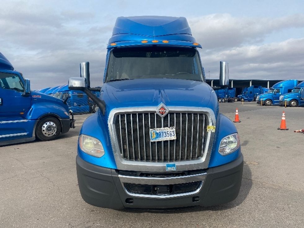 Sleeper Tractor-Heavy Duty Tractors-International-2020-LT625-El Paso-TX-724,567\n\t\tmiles-$ 30,000 - Image 2
