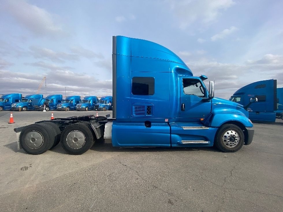 Sleeper Tractor-Heavy Duty Tractors-International-2020-LT625-El Paso-TX-724,567\n\t\tmiles-$ 30,000 - Image 8