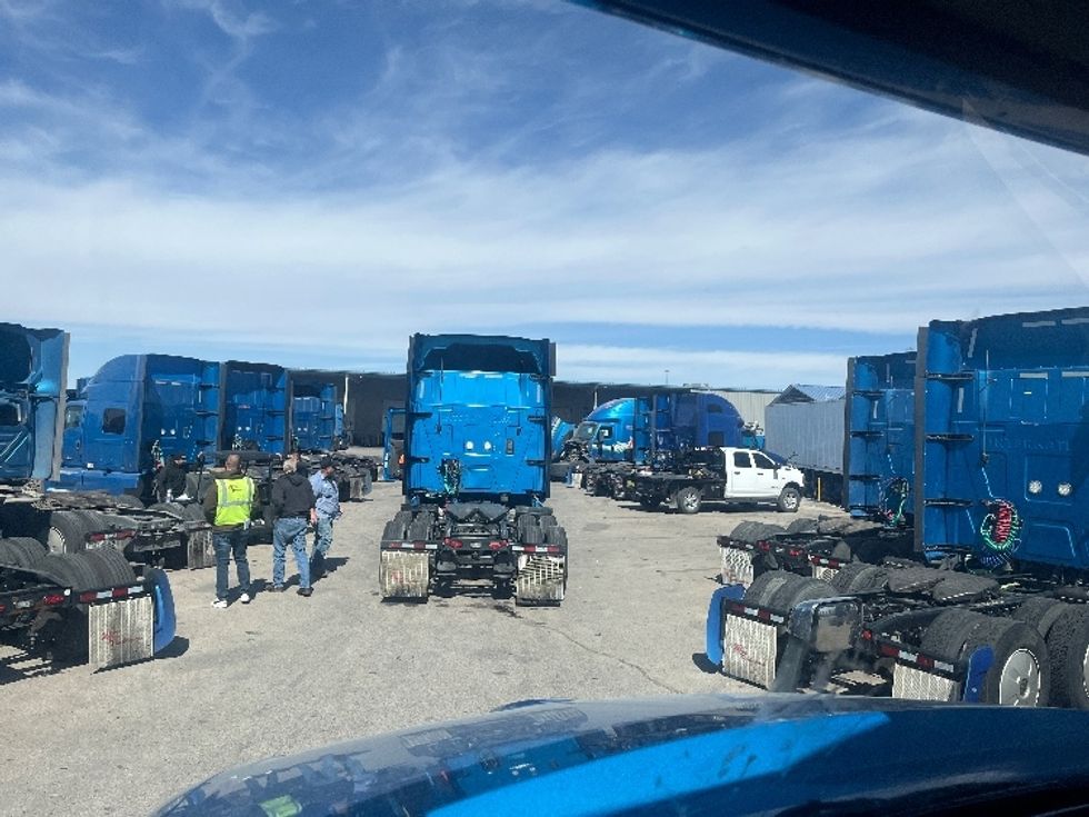 Sleeper Tractor-Heavy Duty Tractors-International-2020-LT625-El Paso-TX-727,581\n\t\tmiles-$ 29,750 - Image 11