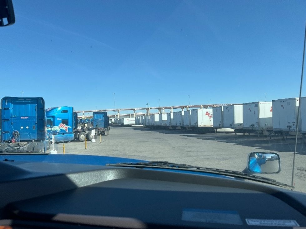 Sleeper Tractor-Heavy Duty Tractors-International-2020-LT625-El Paso-TX-727,692\n\t\tmiles-$ 29,750 - Image 14