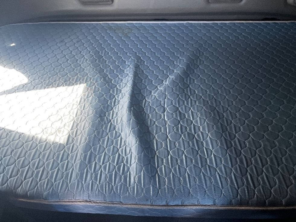 Sleeper Tractor-Heavy Duty Tractors-International-2020-LT625-El Paso-TX-727,692\n\t\tmiles-$ 29,750 - Image 17