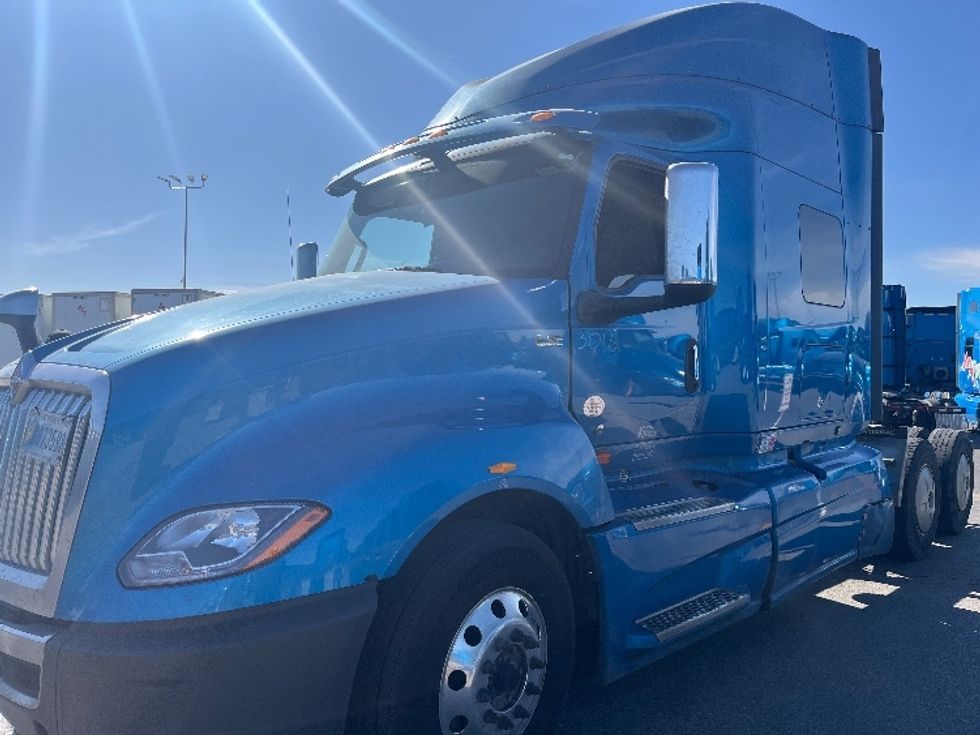 Sleeper Tractor-Heavy Duty Tractors-International-2020-LT625-El Paso-TX-727,692\n\t\tmiles-$ 29,750 - Image 3