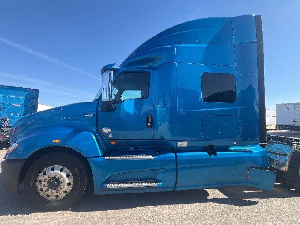Sleeper Tractor-Heavy Duty Tractors-International-2020-LT625-El Paso-TX-729,304\n\t\tmiles-$ 29,750 - Image 4
