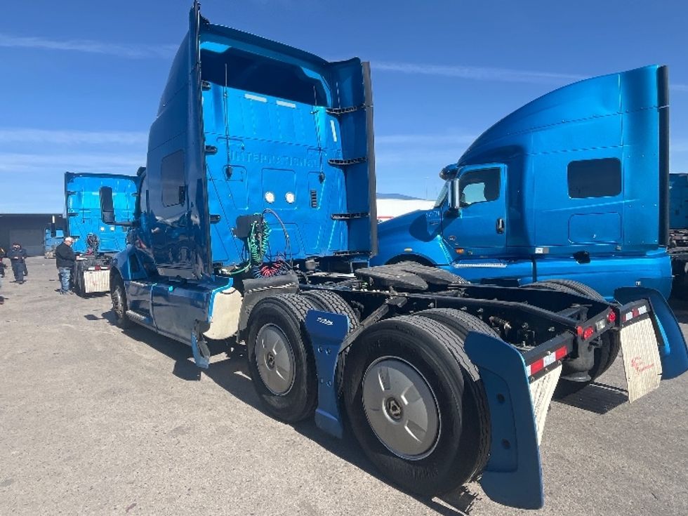 Sleeper Tractor-Heavy Duty Tractors-International-2020-LT625-El Paso-TX-729,304\n\t\tmiles-$ 29,750 - Image 5