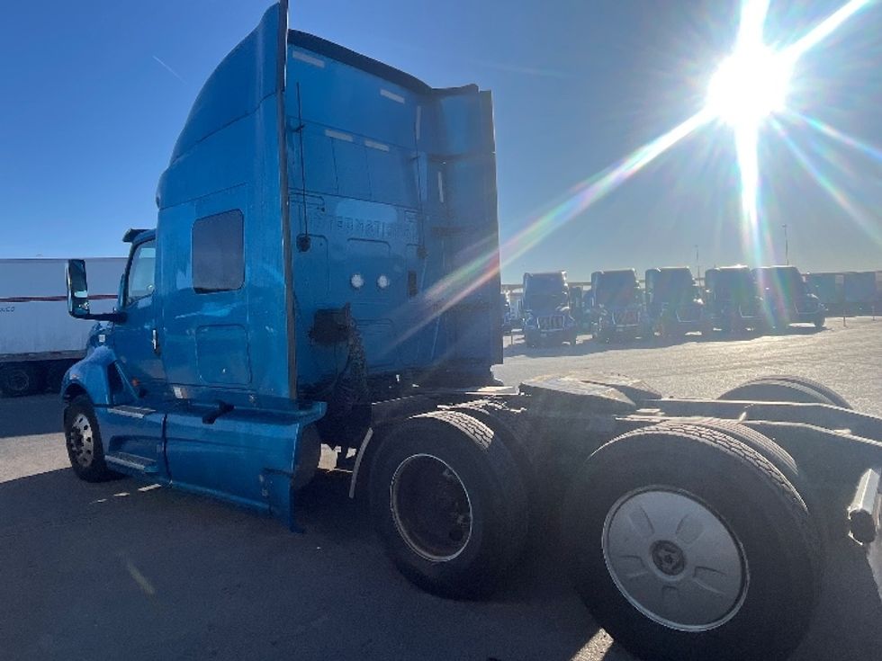 Sleeper Tractor-Heavy Duty Tractors-International-2020-LT625-El Paso-TX-730,533\n\t\tmiles-$ 29,500 - Image 5