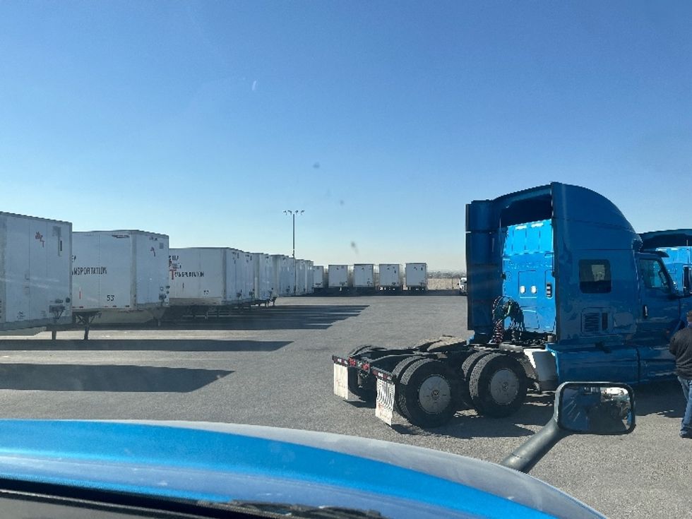 Sleeper Tractor-Heavy Duty Tractors-International-2020-LT625-El Paso-TX-731,620\n\t\tmiles-$ 29,500 - Image 14