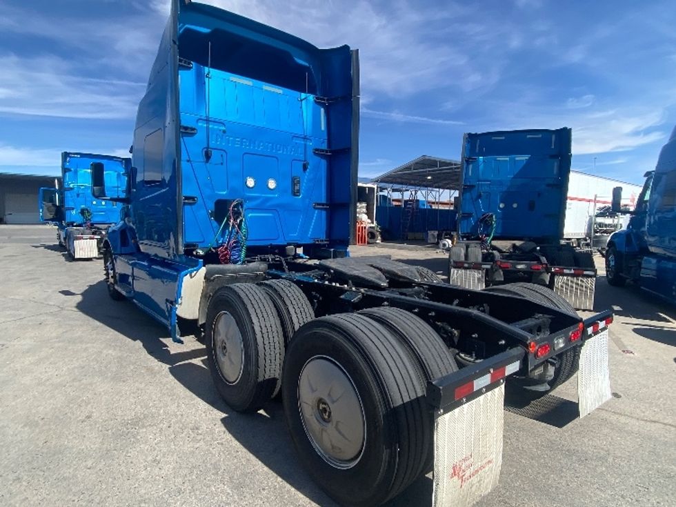2020 International LT625 LT photo 5