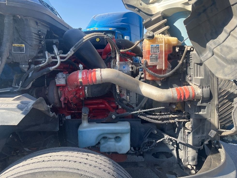 Sleeper Tractor-Heavy Duty Tractors-International-2020-LT625-El Paso-TX-733,257\n\t\tmiles-$ 29,500 - Image 20